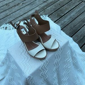 Dolce Vita wedges size 6.5